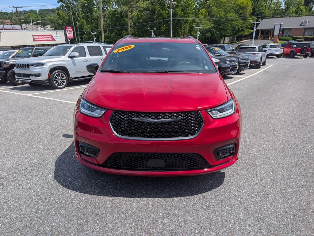 2025 Chrysler Pacifica Limited