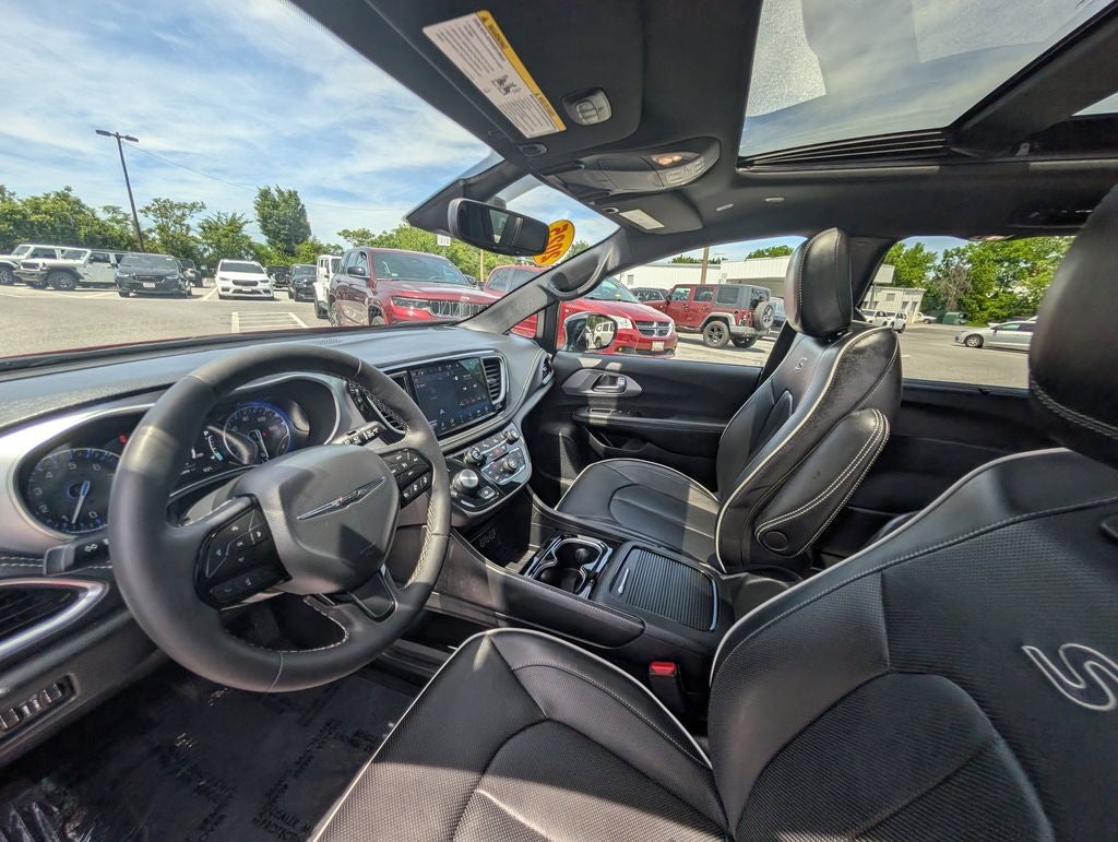 2025 Chrysler Pacifica Limited