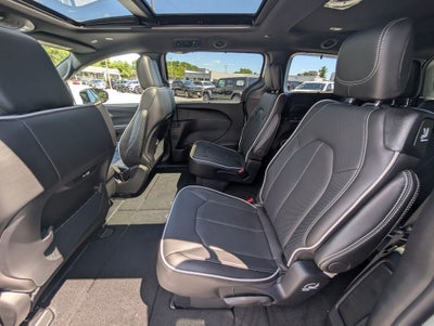 2027 Chrysler Pacifica PACIFICA LIMITED