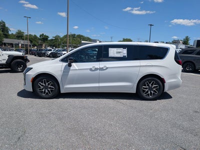 2027 Chrysler Pacifica PACIFICA LIMITED