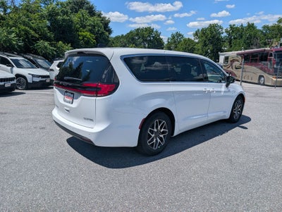 2027 Chrysler Pacifica PACIFICA LIMITED