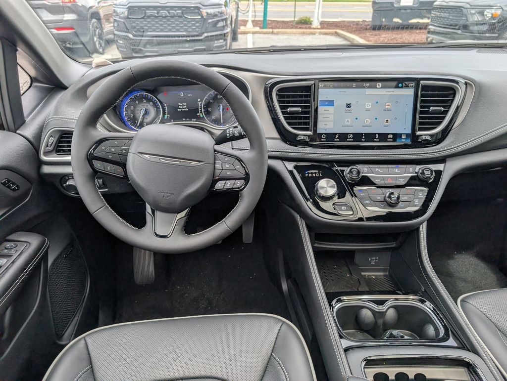 2027 Chrysler Pacifica PACIFICA LIMITED