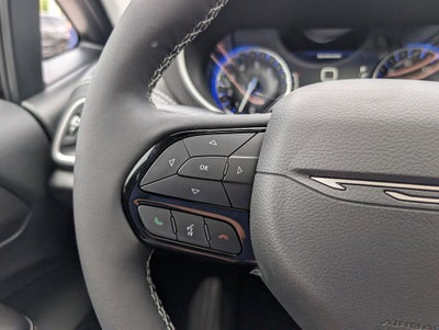 2027 Chrysler Pacifica PACIFICA LIMITED