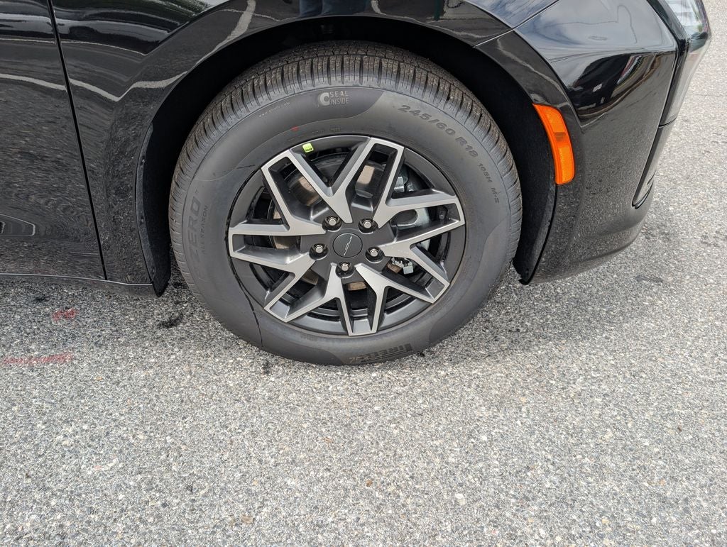 2027 Chrysler Pacifica PACIFICA LIMITED