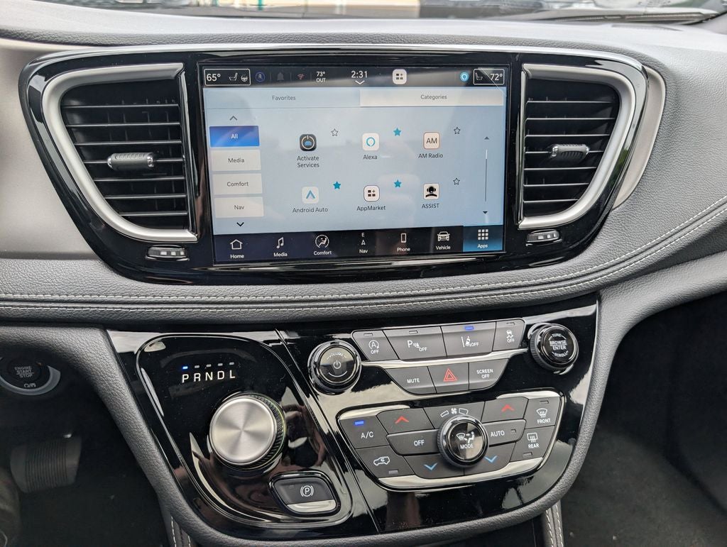 2027 Chrysler Pacifica PACIFICA LIMITED