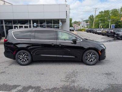 2027 Chrysler Pacifica PACIFICA LIMITED