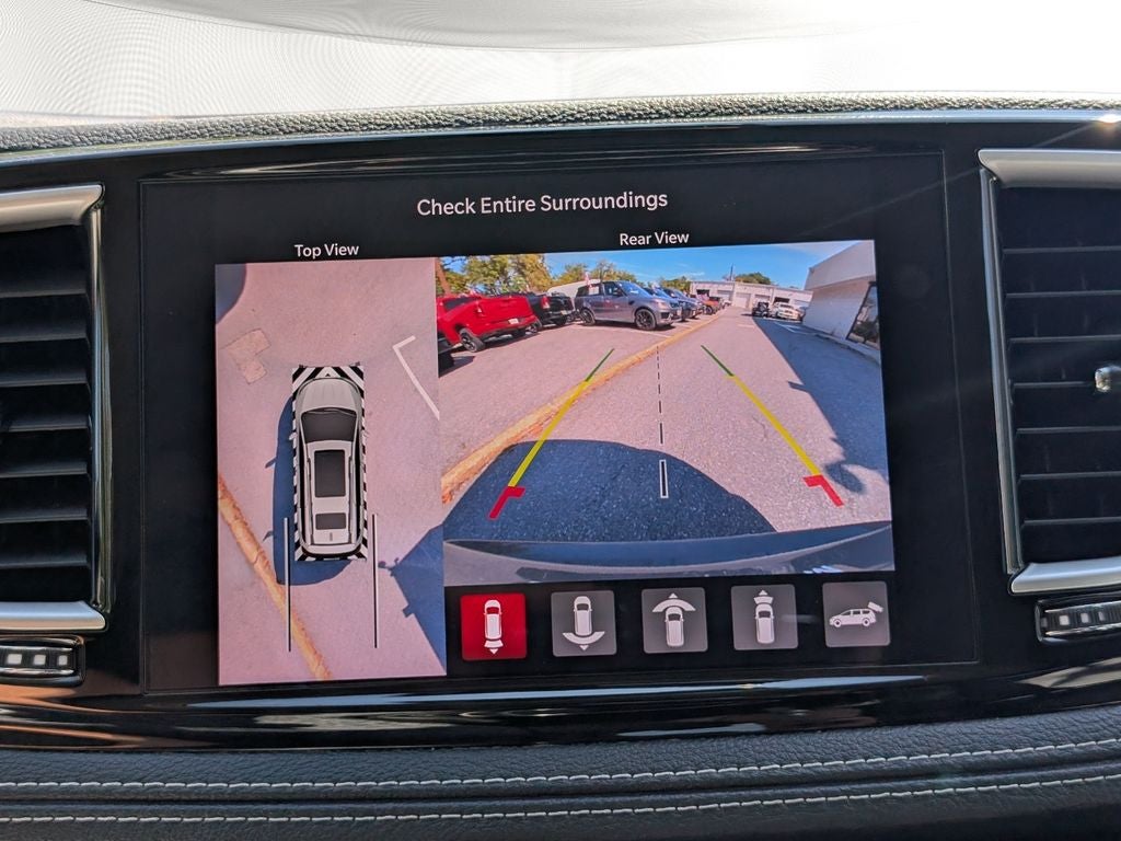 2023 Chrysler Pacifica Hybrid Touring L