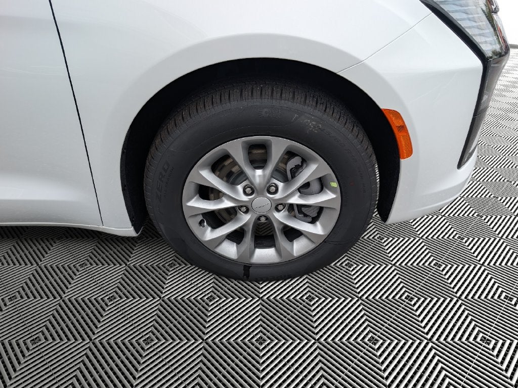 2027 Chrysler Pacifica PACIFICA SELECT AWD