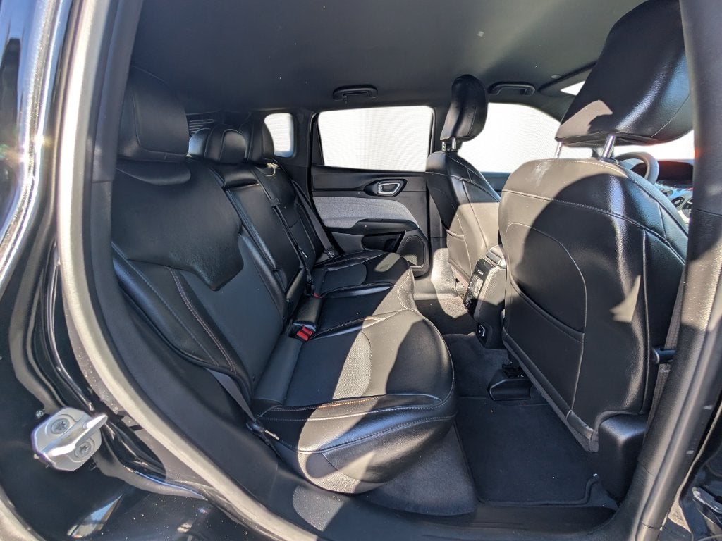 2023 Jeep Compass Latitude Lux FWD