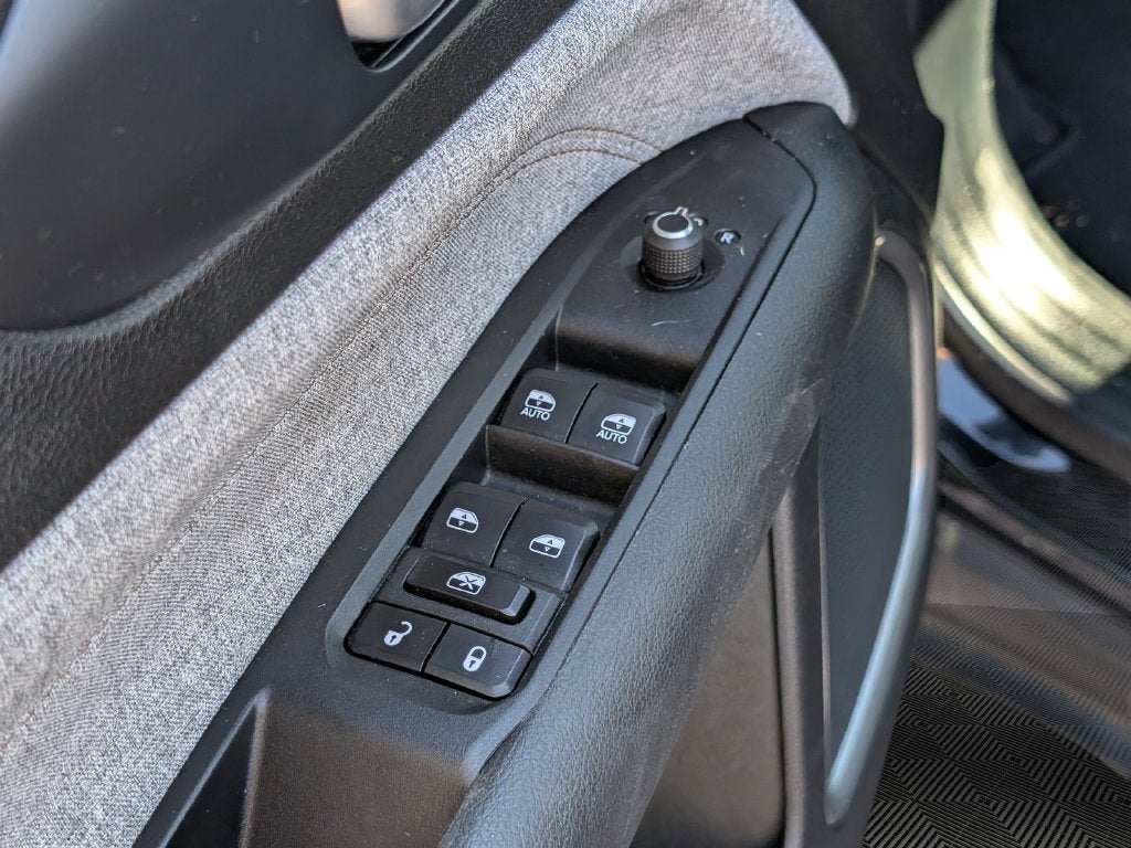 2023 Jeep Compass Latitude Lux FWD