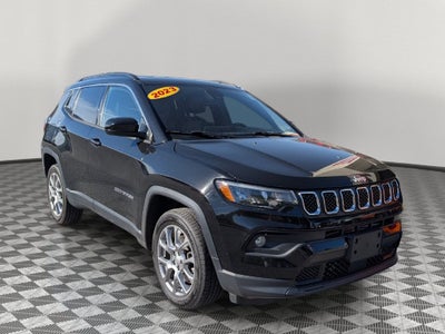 2023 Jeep Compass Latitude Lux FWD