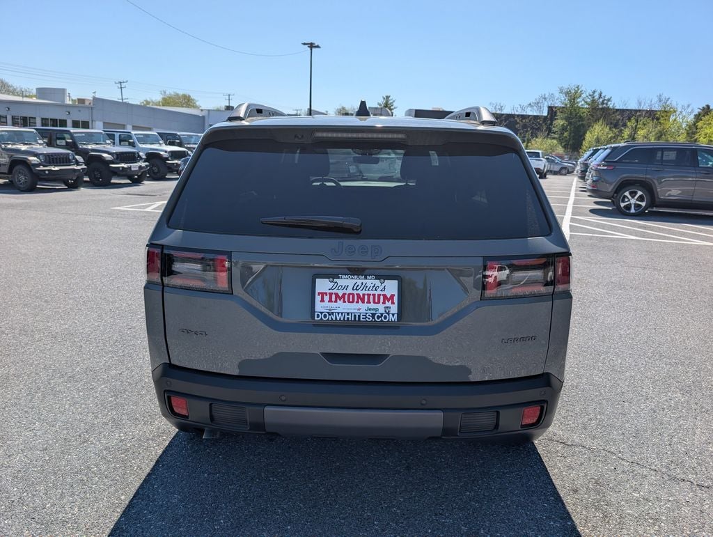 2026 Jeep Cherokee CHEROKEE LAREDO 4X4
