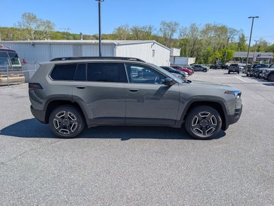 2026 Jeep Cherokee CHEROKEE LAREDO 4X4