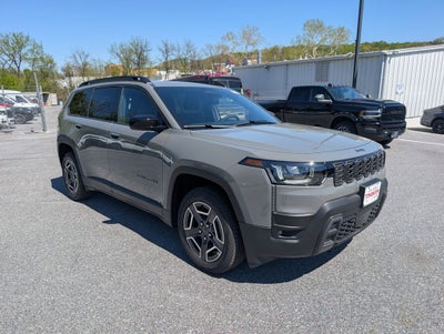 2026 Jeep Cherokee CHEROKEE LAREDO 4X4