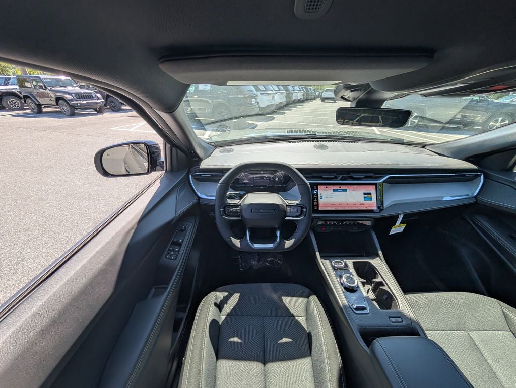 2026 Jeep Cherokee CHEROKEE LAREDO 4X4