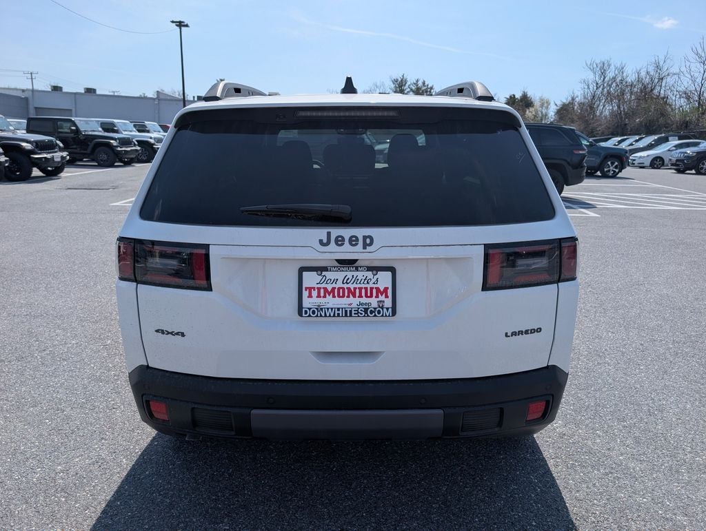 2026 Jeep Cherokee CHEROKEE LAREDO 4X4