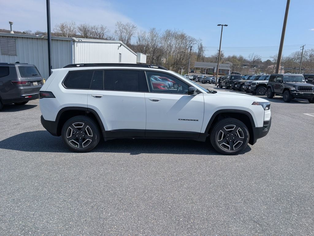 2026 Jeep Cherokee CHEROKEE LAREDO 4X4