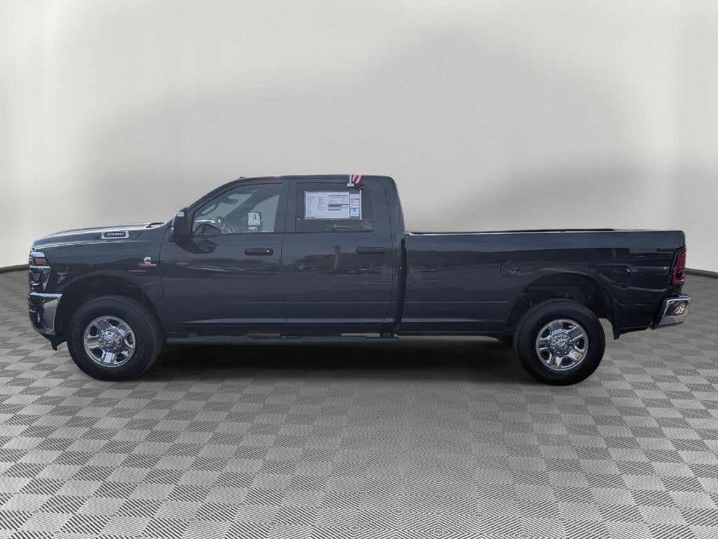 2027 RAM Ram 3500 RAM 3500 TRADESMAN CREW CAB 4X4 8' BOX