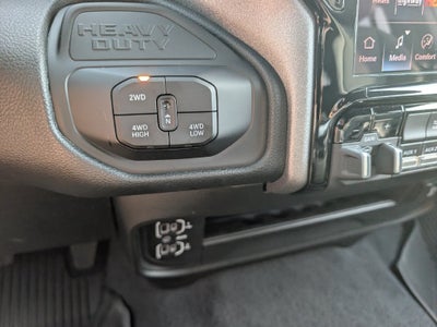 2027 RAM Ram 3500 RAM 3500 TRADESMAN CREW CAB 4X4 8' BOX