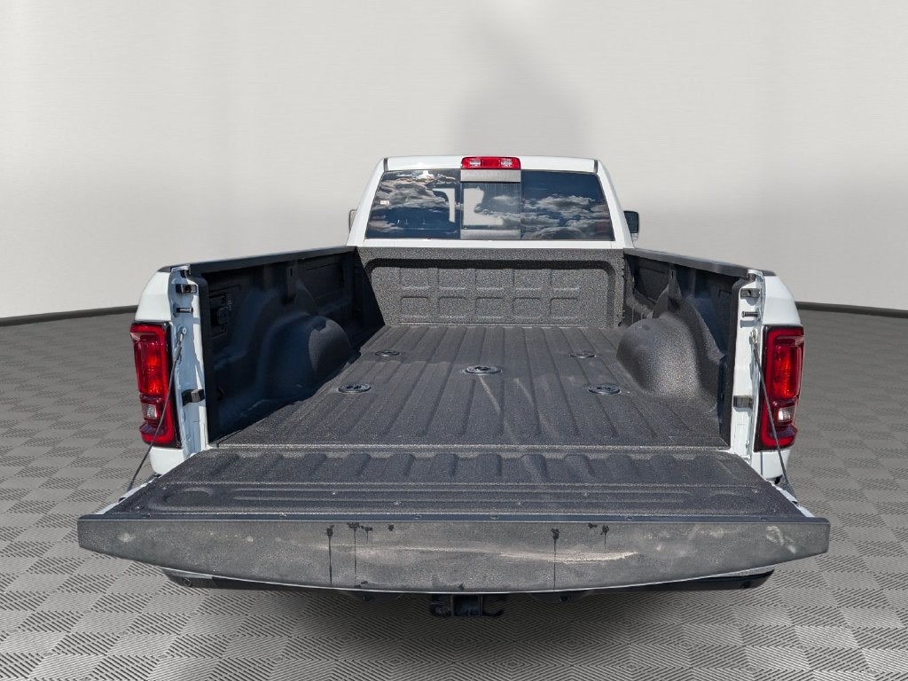 2027 RAM Ram 3500 RAM 3500 TRADESMAN CREW CAB 4X4 8' BOX