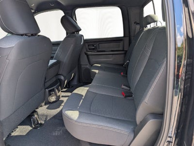 2026 RAM Ram 2500 RAM 2500 BLACK EXPRESS CREW CAB 4X4 6'4' BOX