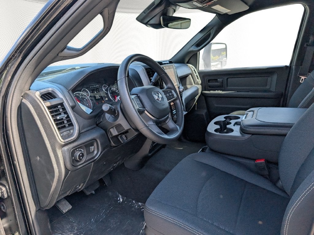 2026 RAM Ram 2500 RAM 2500 BLACK EXPRESS CREW CAB 4X4 6'4' BOX
