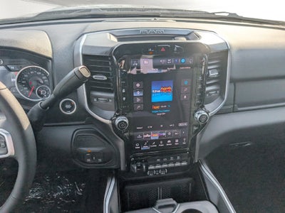 2027 RAM Ram 3500 RAM 3500 BIG HORN CREW CAB 4X4 8' BOX