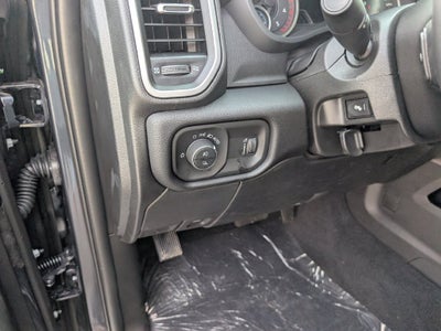2027 RAM Ram 3500 RAM 3500 BIG HORN CREW CAB 4X4 8' BOX
