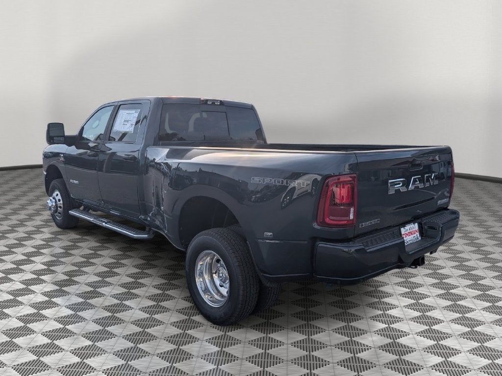 2027 RAM Ram 3500 RAM 3500 BIG HORN CREW CAB 4X4 8' BOX