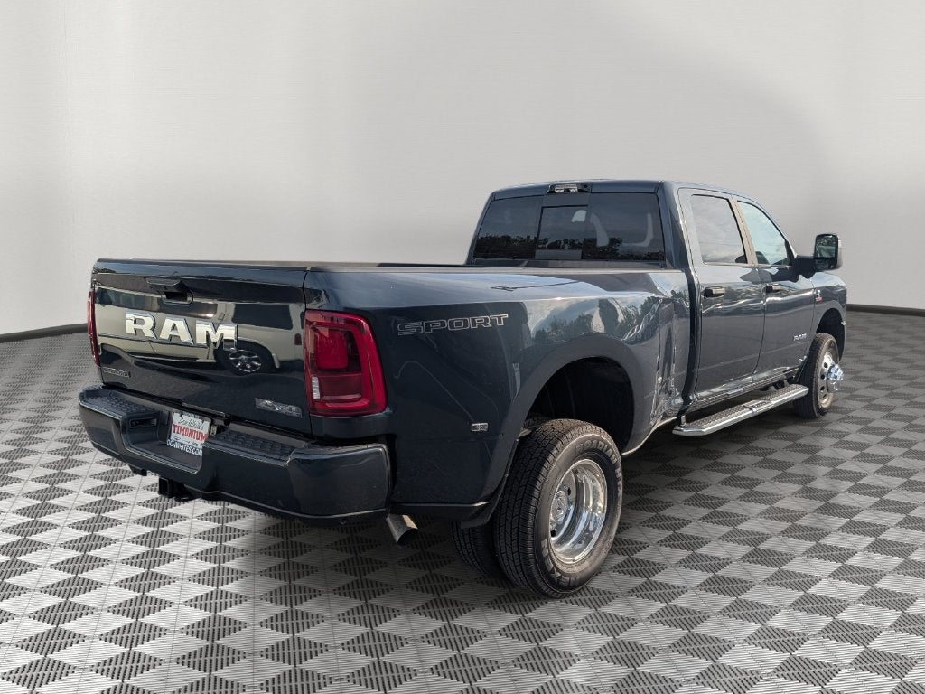 2027 RAM Ram 3500 RAM 3500 BIG HORN CREW CAB 4X4 8' BOX