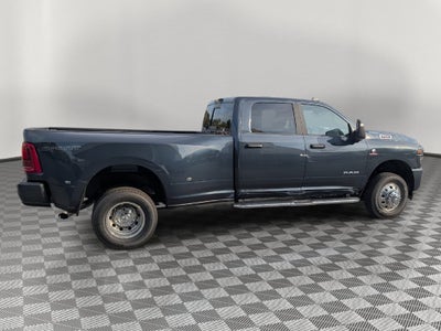 2027 RAM Ram 3500 RAM 3500 BIG HORN CREW CAB 4X4 8' BOX