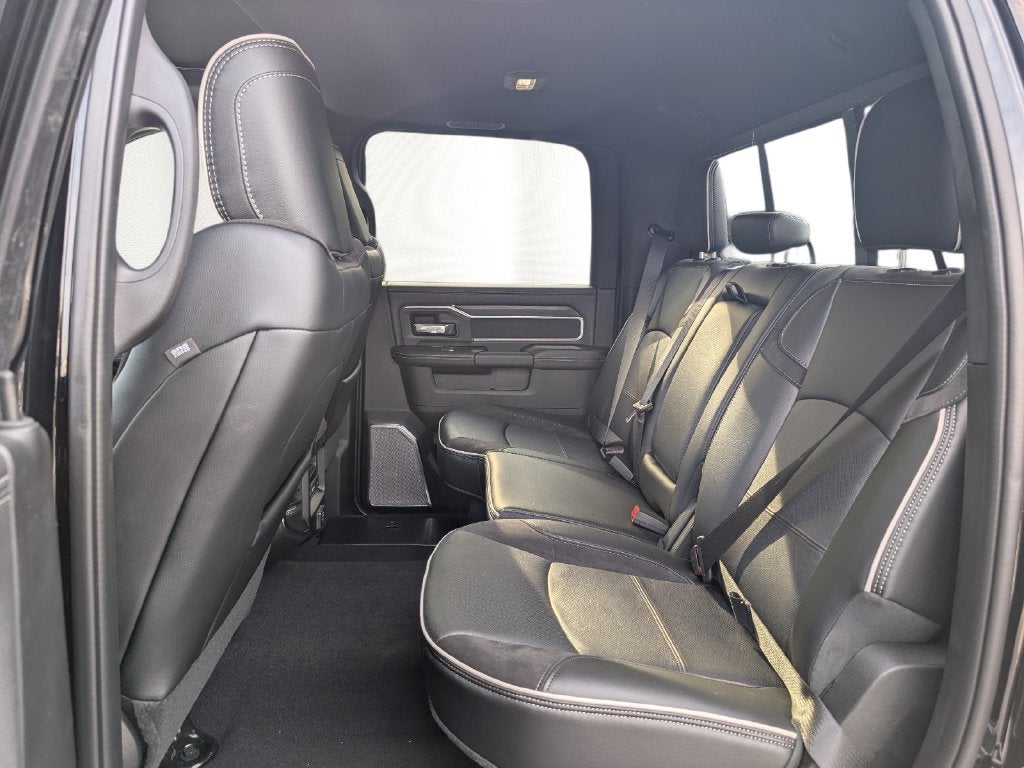 2027 RAM Ram 3500 RAM 3500 LARAMIE CREW CAB 4X4 8' BOX
