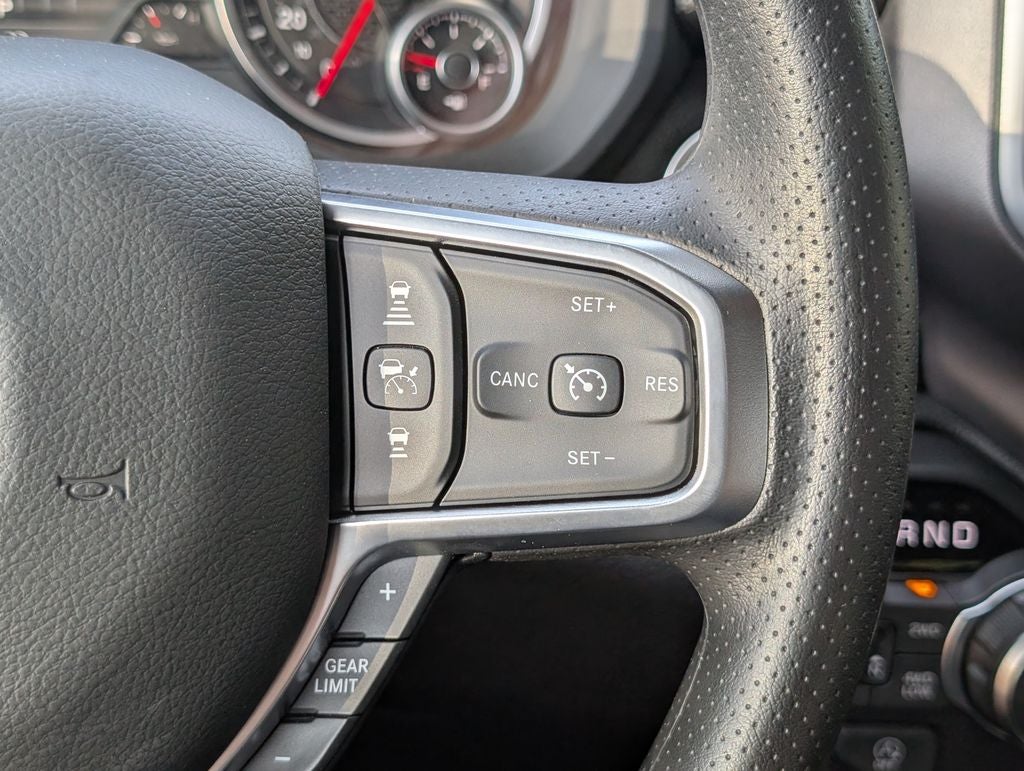 2026 RAM Ram 1500 RAM 1500 EXPRESS CREW CAB 4X4 5'7' BOX