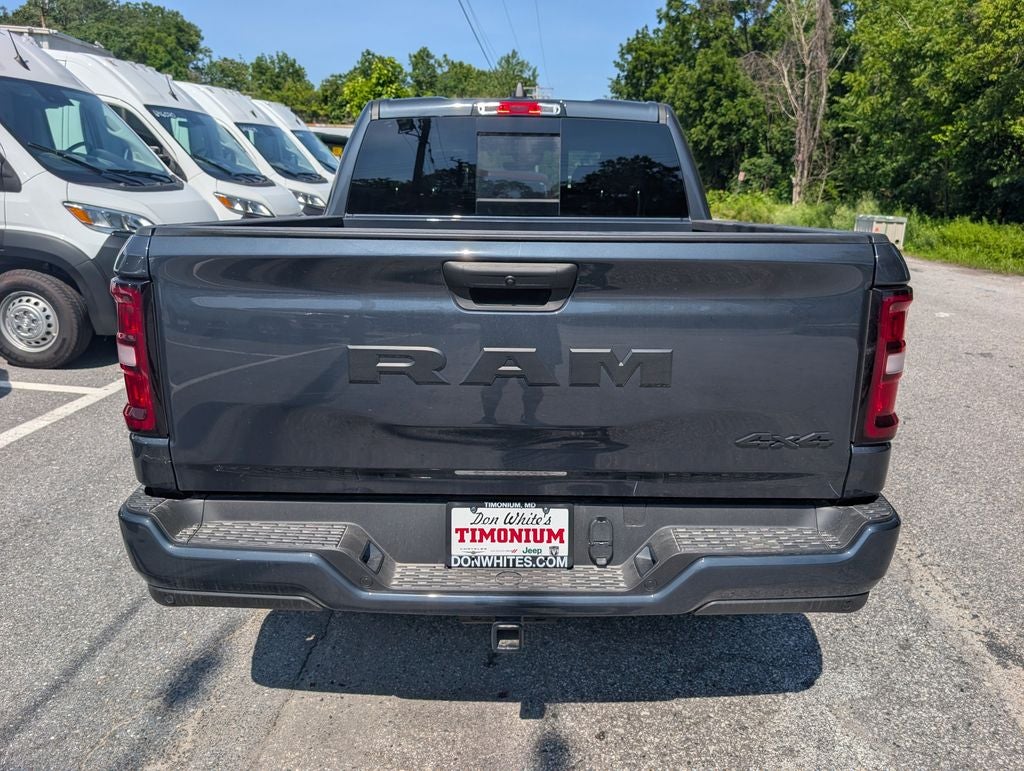 2026 RAM Ram 1500 RAM 1500 EXPRESS CREW CAB 4X4 5'7' BOX