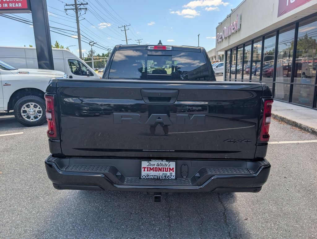 2026 RAM Ram 1500 RAM 1500 EXPRESS CREW CAB 4X4 5'7' BOX