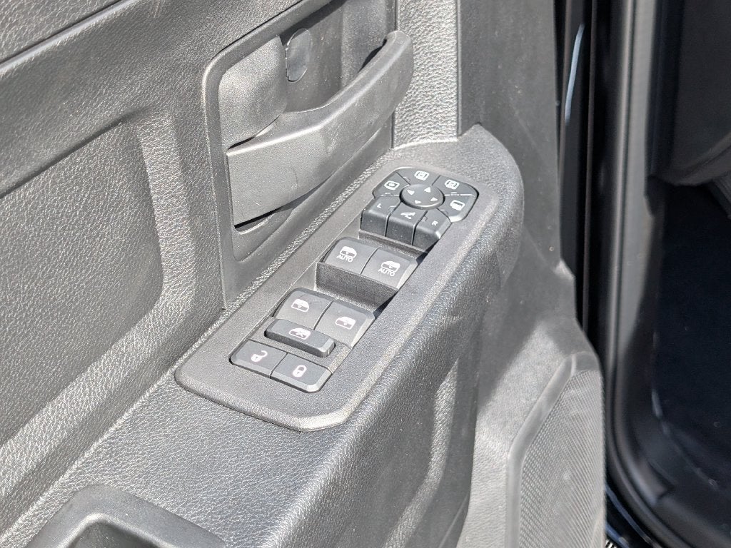 2027 RAM Ram 2500 RAM 2500 BLACK EXPRESS CREW CAB 4X4 6'4' BOX