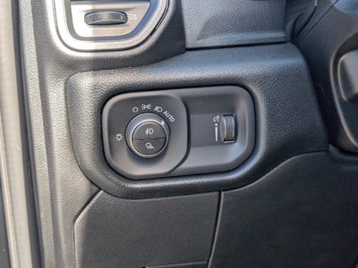 2027 RAM Ram 2500 RAM 2500 BLACK EXPRESS CREW CAB 4X4 6'4' BOX