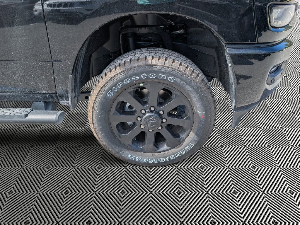 2027 RAM Ram 2500 RAM 2500 BLACK EXPRESS CREW CAB 4X4 6'4' BOX