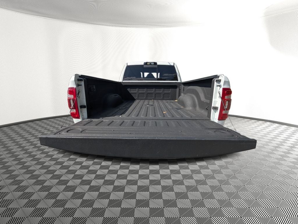 2024 RAM 2500 Tradesman Crew Cab 4x4 6'4' Box