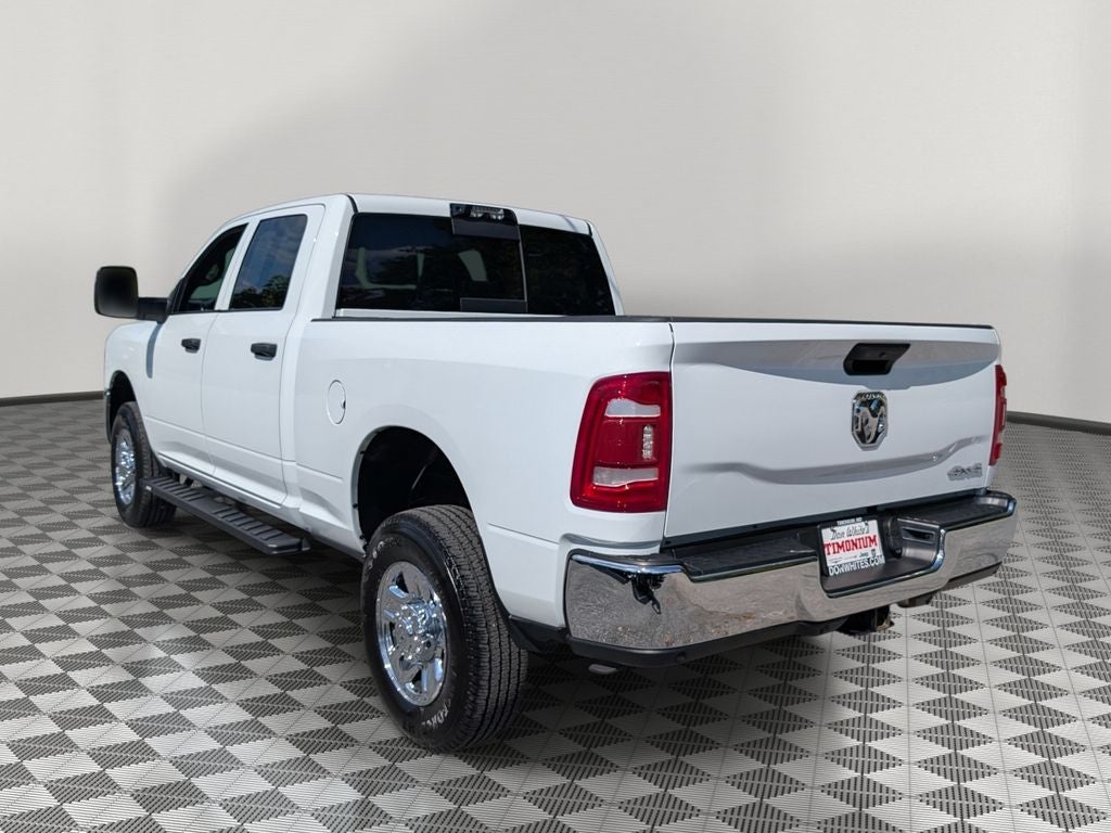 2024 RAM 2500 Tradesman Crew Cab 4x4 6'4' Box