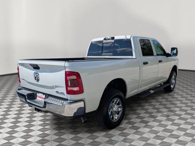 2024 RAM 2500 Tradesman Crew Cab 4x4 6'4' Box