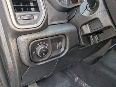 2027 RAM Ram 2500 RAM 2500 BLACK EXPRESS CREW CAB 4X4 6'4' BOX