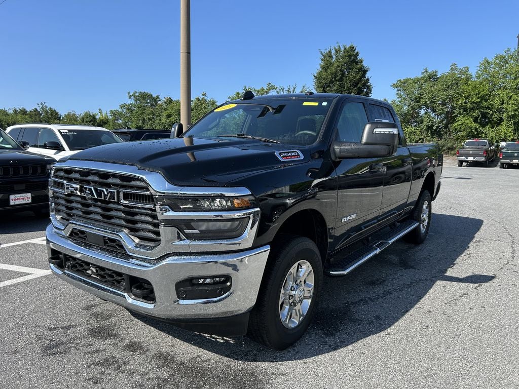2025 RAM 2500 Big Horn Crew Cab 4x4 6'4' Box