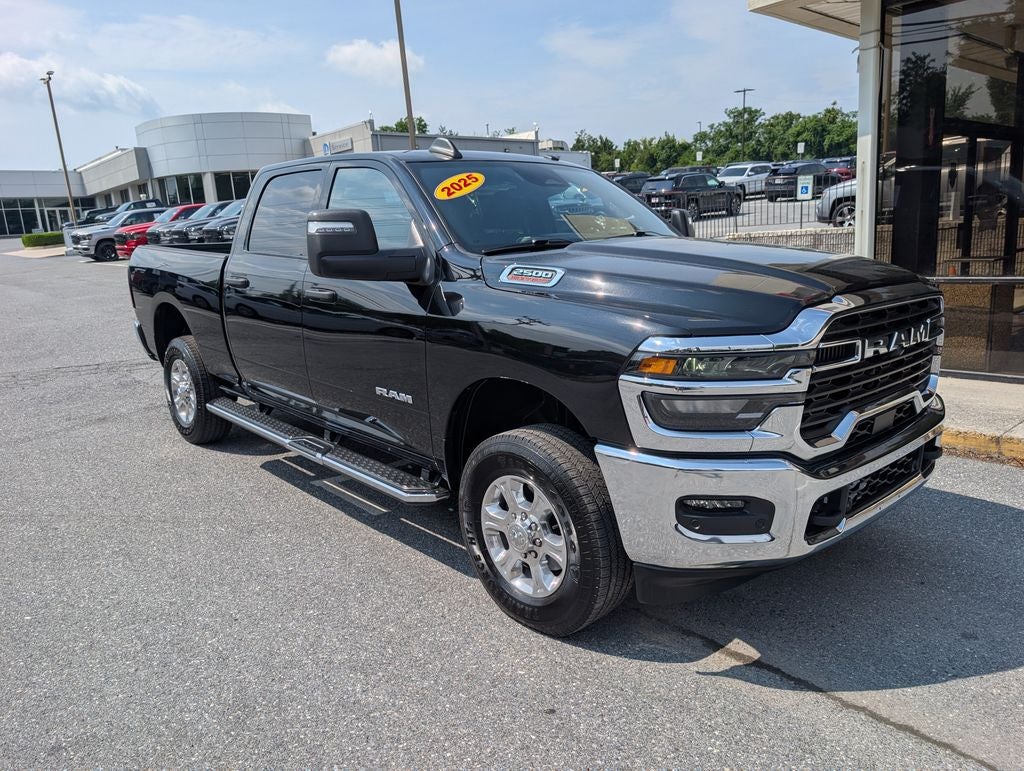 2025 RAM 2500 Big Horn Crew Cab 4x4 6'4' Box