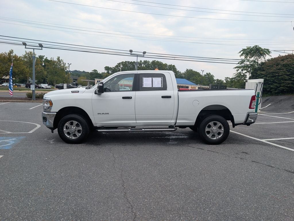 2024 RAM 2500 Big Horn Crew Cab 4x4 6'4' Box