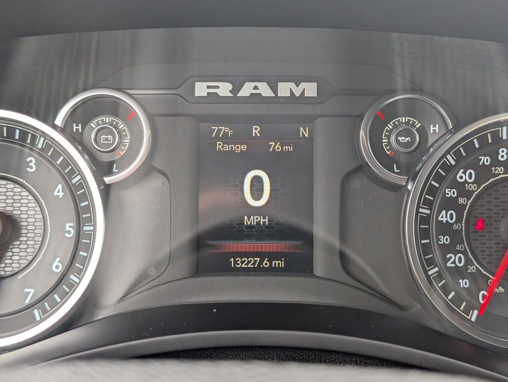 2024 RAM 2500 Big Horn Crew Cab 4x4 6'4' Box