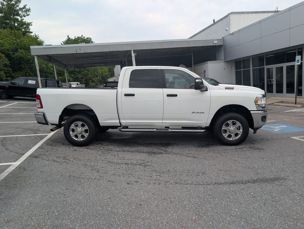 2024 RAM 2500 Big Horn Crew Cab 4x4 6'4' Box