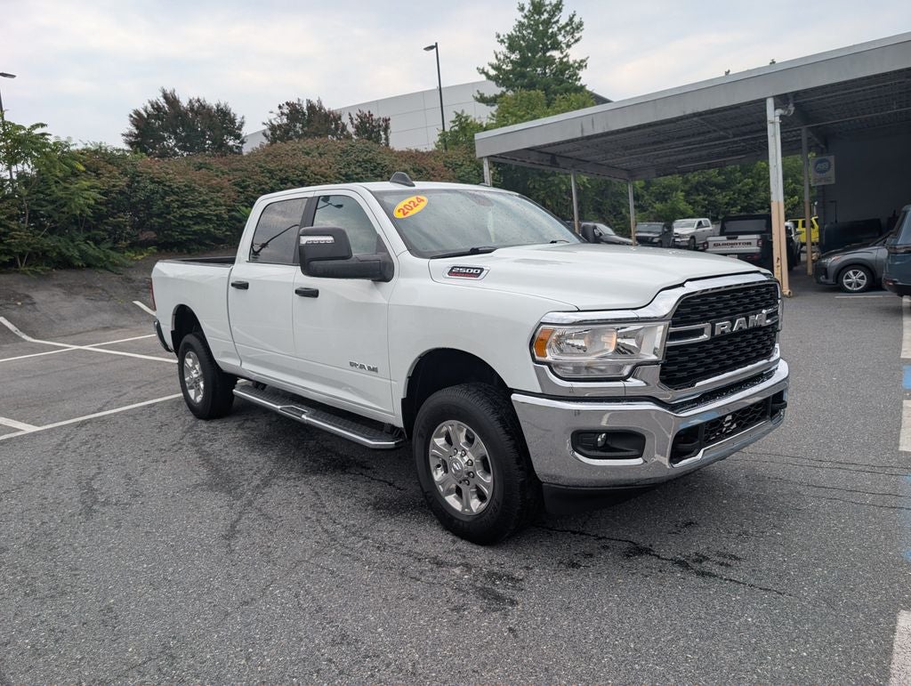 2024 RAM 2500 Big Horn Crew Cab 4x4 6'4' Box