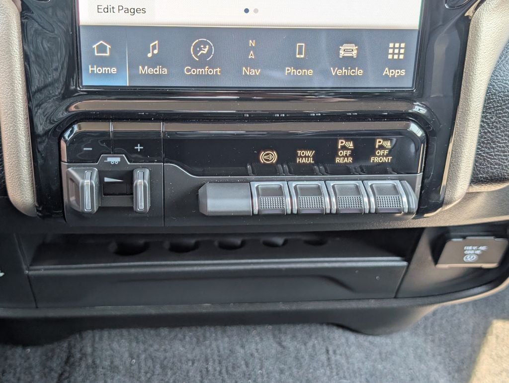 2024 RAM 2500 Laramie Crew Cab 4x4 6'4' Box