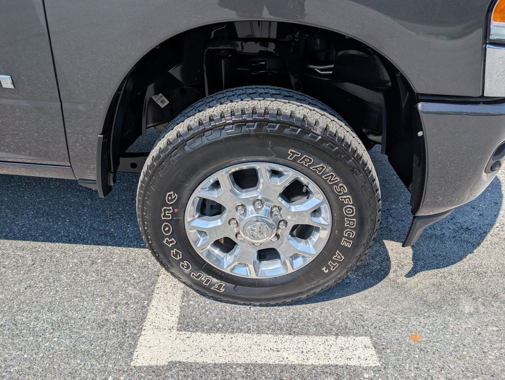 2024 RAM 2500 Laramie Crew Cab 4x4 6'4' Box